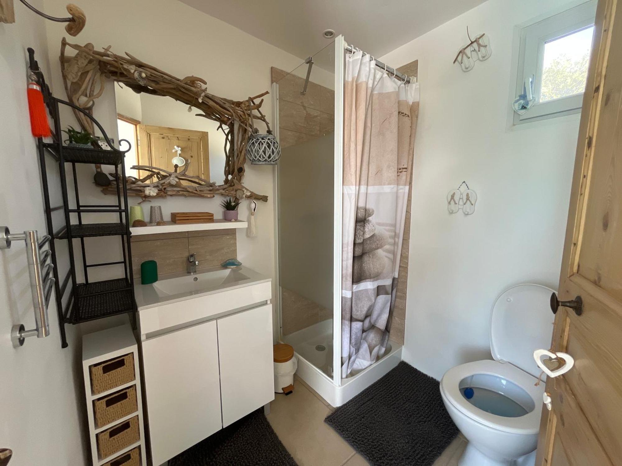Bed and Breakfast La Thomalie Крійон-ле-Брав Екстер'єр фото